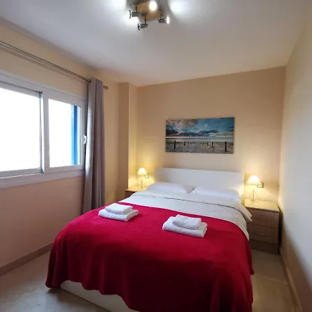 Apartment Beachfront In La Noria Iv Sabinillas, Manilva